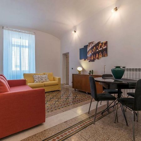 San Giovanni & Colosseo Roomy Flat โรม ภายนอก รูปภาพ