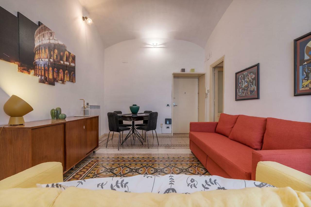 San Giovanni & Colosseo Roomy Flat โรม ภายนอก รูปภาพ